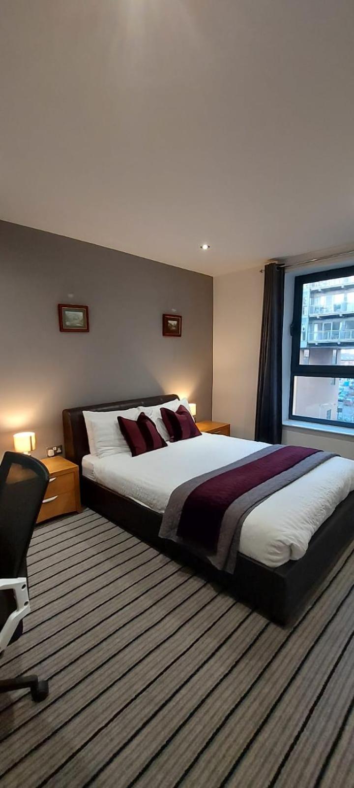 City Apartment In Great Location With A Balcony & Parking Possible - West One Σέφιλντ Εξωτερικό φωτογραφία